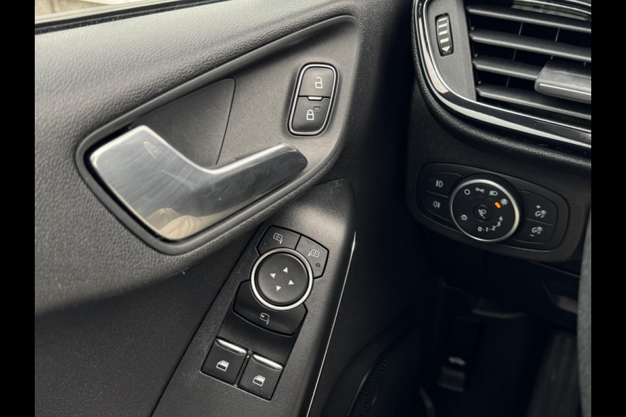Ford Fiesta 1.0 EcoBoost Titanium NL-AUTO | CAMERA | NAVI | CARPLAY