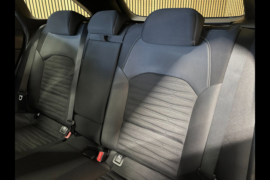 Kia Ceed Sportswagon 1.5 T-GDi GT-Line|160PK|AUTOMAAT|ACC|DIGITAL|KEYLESS|JBL|CARPLAY|ANDROID|STOEL+STUURVERW|CAMERA|CRUISE+CLIMA|