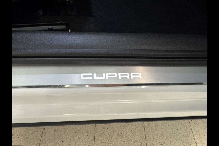 CUPRA Formentor 1.4 TSI e-Hybrid Essential SOH 91% Clima Carply "Copper Edition velgen" Stuurverwarming PDC Achter