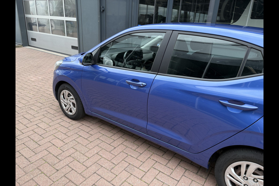 Hyundai i10 1.0 Premium CAMERA/CARPLAY/NAVI/CRUISE/CLIMA/PDC
