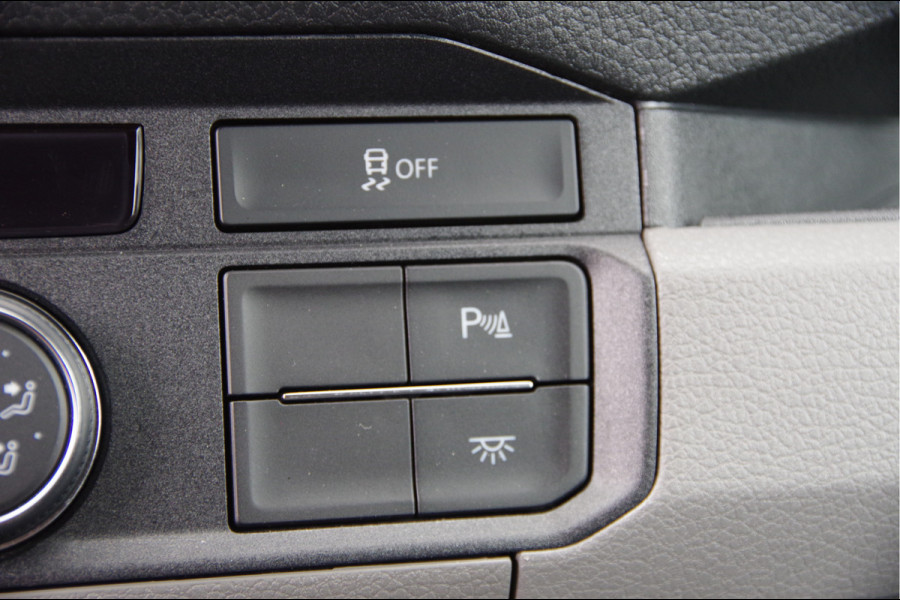 MAN TGE 3.180 35 2.0 L3H2(L2H1) 177PK AUT. LED, TREKHAAK, ADAPT. CRUISE, STOELVERWARMING, STUURVERWARMING, LEDER STUUR, CAMERA