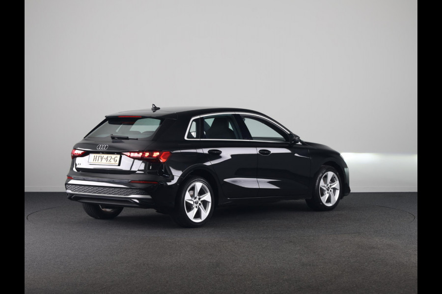 Audi A3 Sportback 40 TFSI e Advanced edition 204 pk S-tronic | Verlengde garantie | Navigatie | Parkeersensoren (Park assist)  | Achteruitrijcamera | Adaptieve cruise control |