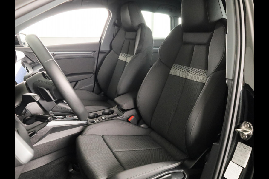 Audi A3 Sportback 40 TFSI e Advanced edition 204 pk S-tronic | Verlengde garantie | Navigatie | Parkeersensoren (Park assist)  | Achteruitrijcamera | Adaptieve cruise control |