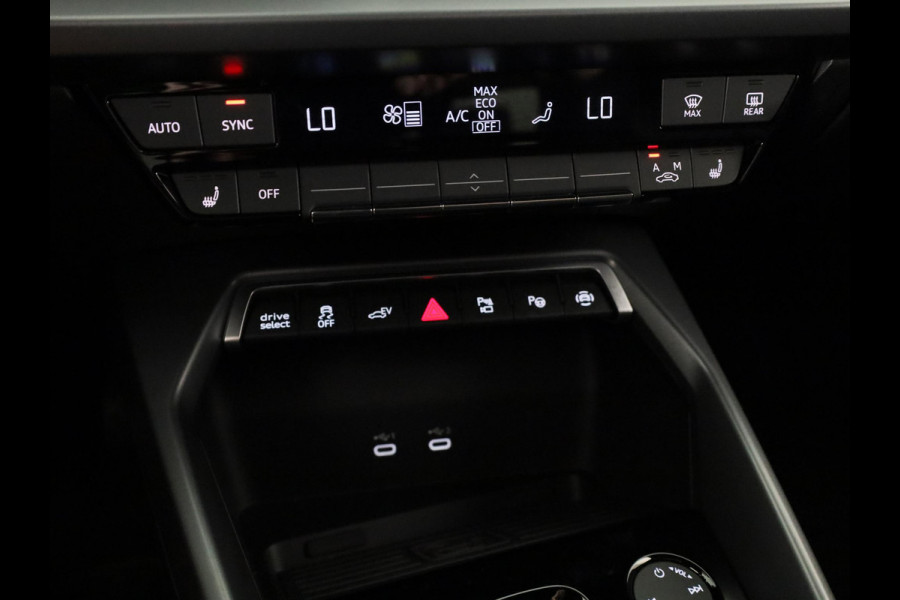 Audi A3 Sportback 40 TFSI e Advanced edition 204 pk S-tronic | Verlengde garantie | Navigatie | Parkeersensoren (Park assist)  | Achteruitrijcamera | Adaptieve cruise control |