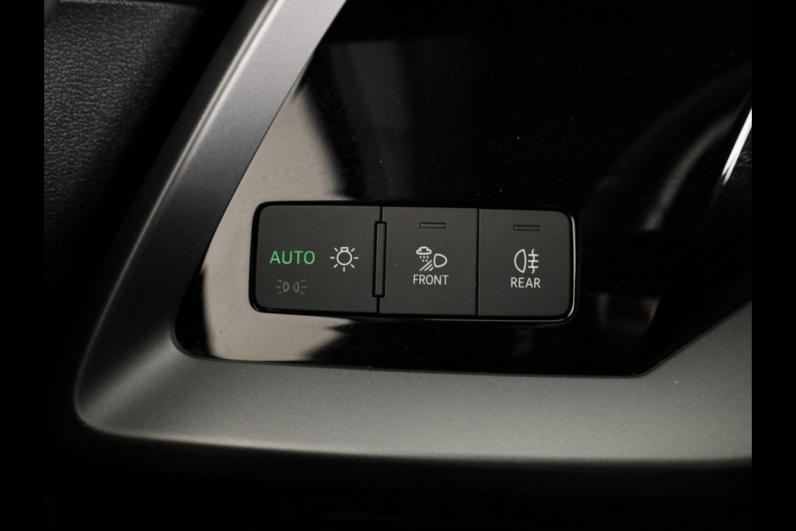 Audi A3 Sportback 40 TFSI e Advanced edition 204 pk S-tronic | Verlengde garantie | Navigatie | Parkeersensoren (Park assist)  | Achteruitrijcamera | Adaptieve cruise control |