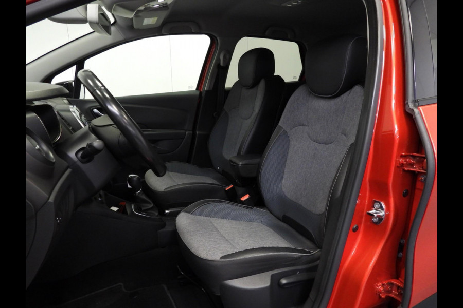Renault Captur 1.2 TCe Aut. Intens NAVI/CLIMA/LED/TREKH./17"LMV!