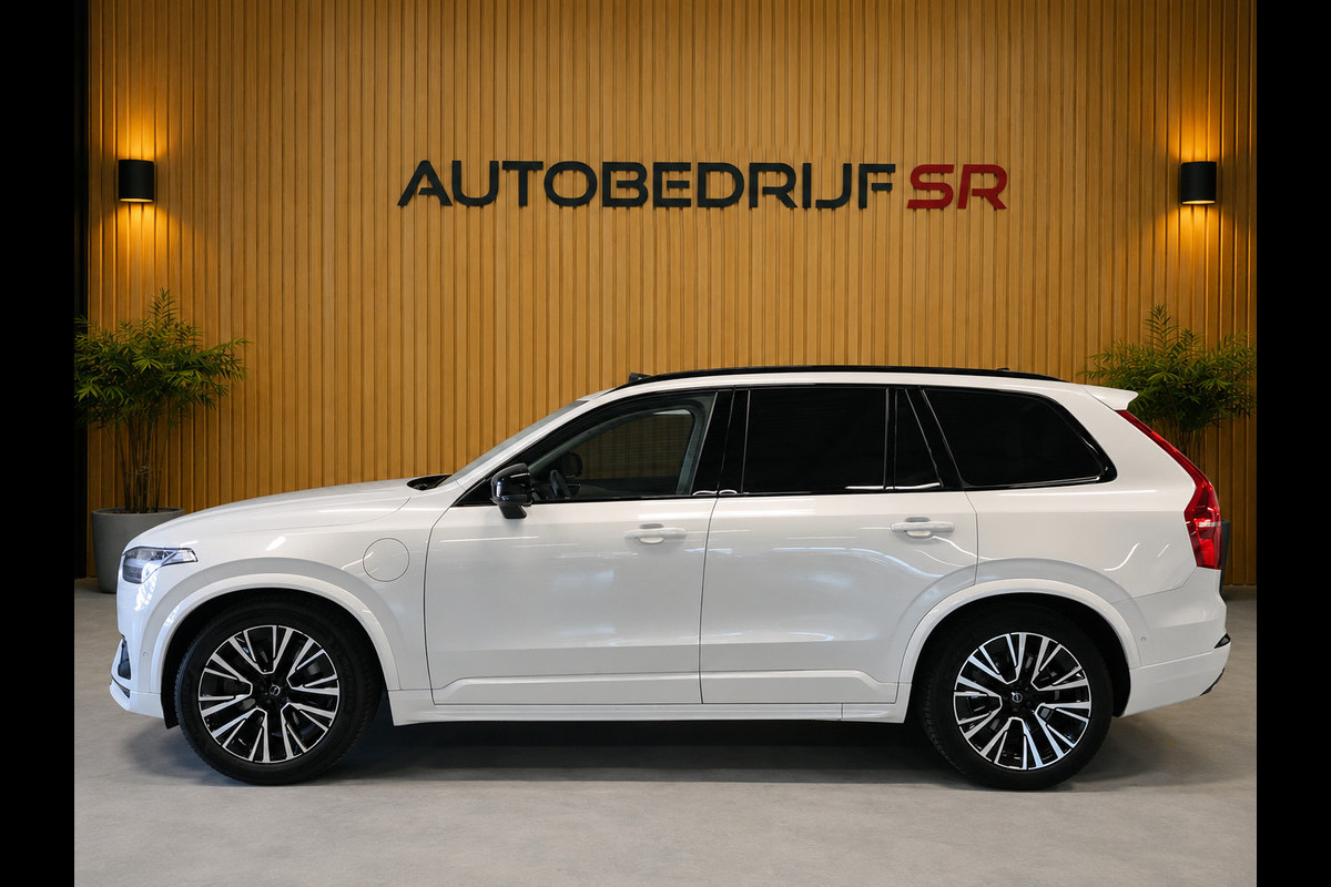 Volvo XC90 2.0 T8 Recharge AWD Ultimate Dark Pano! Trekhaak! 360'Cam! Luchtvering!