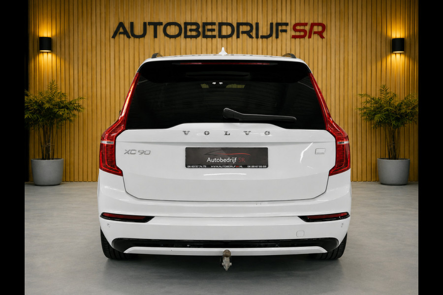 Volvo XC90 2.0 T8 Recharge AWD Ultimate Dark Pano! Trekhaak! 360'Cam! Luchtvering!