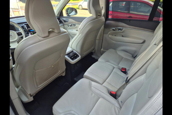 Volvo XC90 2.0 T8 Recharge AWD Ultimate Dark Pano! Trekhaak! 360'Cam! Luchtvering!