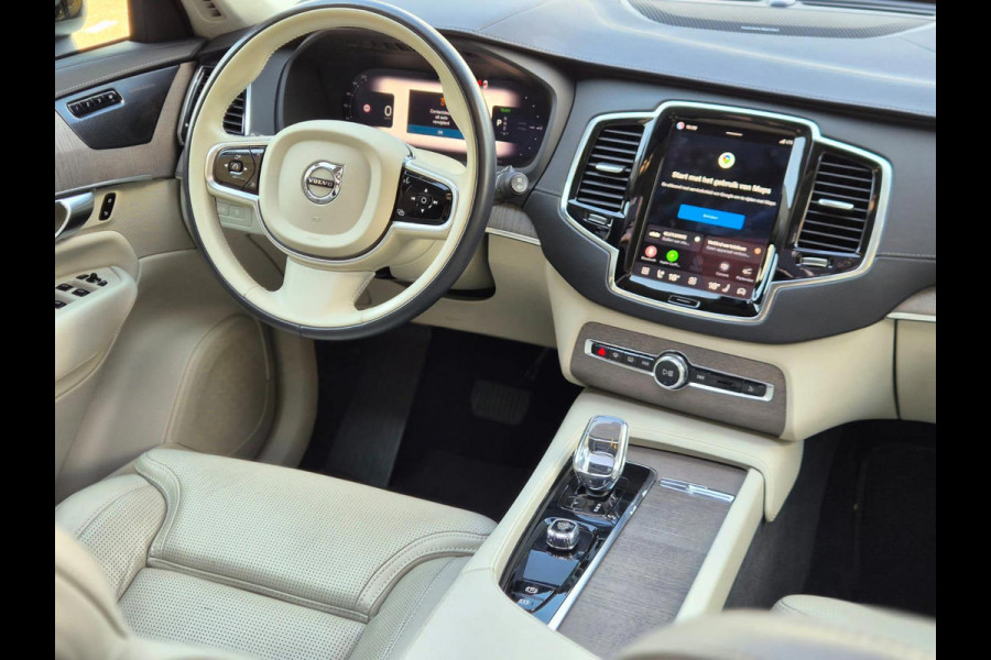 Volvo XC90 2.0 T8 Recharge AWD Ultimate Dark Pano! Trekhaak! 360'Cam! Luchtvering!