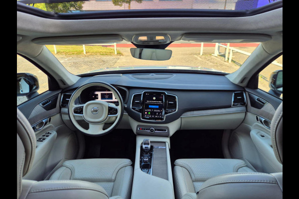 Volvo XC90 2.0 T8 Recharge AWD Ultimate Dark Pano! Trekhaak! 360'Cam! Luchtvering!