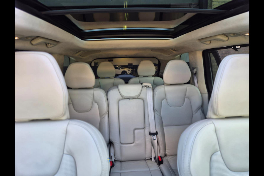 Volvo XC90 2.0 T8 Recharge AWD Ultimate Dark Pano! Trekhaak! 360'Cam! Luchtvering!