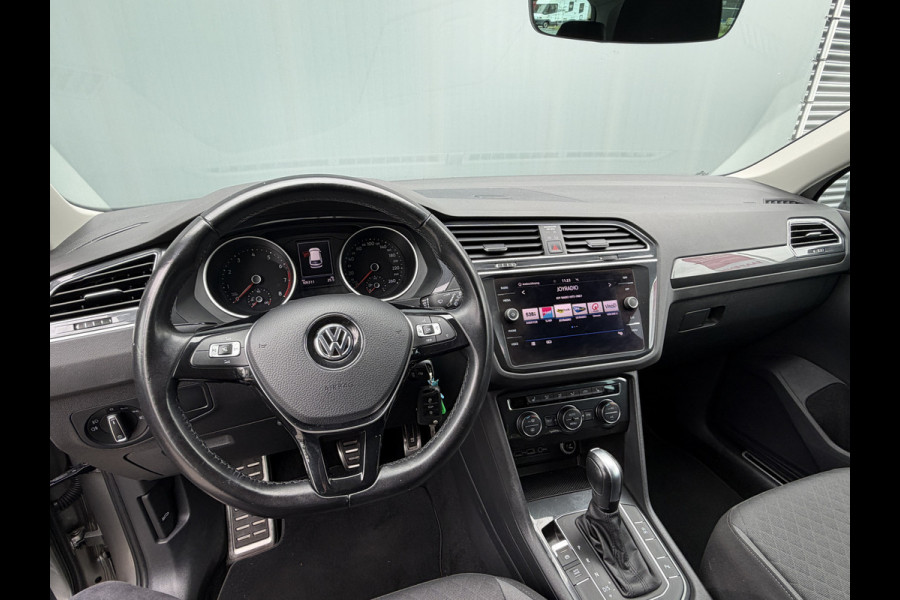 Volkswagen Tiguan BWJ 2020 | 1.5TS 150PK I ACT Highline AUTOMAAT | TREKHAAK | CLIMA | NAVI | PRICAY GLASS | PDC 2X | CARPLAY |