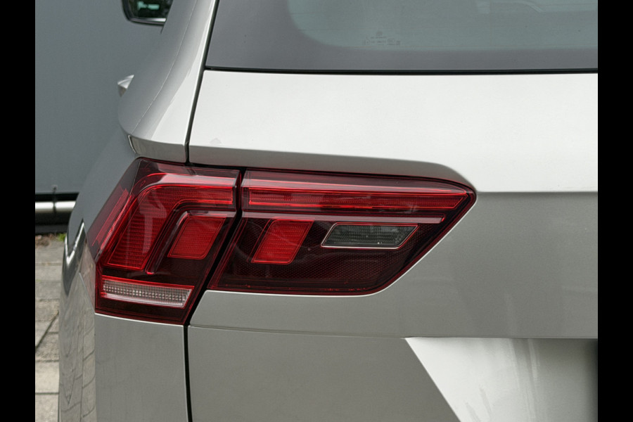 Volkswagen Tiguan BWJ 2020 | 1.5TS 150PK I ACT Highline AUTOMAAT | TREKHAAK | CLIMA | NAVI | PRICAY GLASS | PDC 2X | CARPLAY |