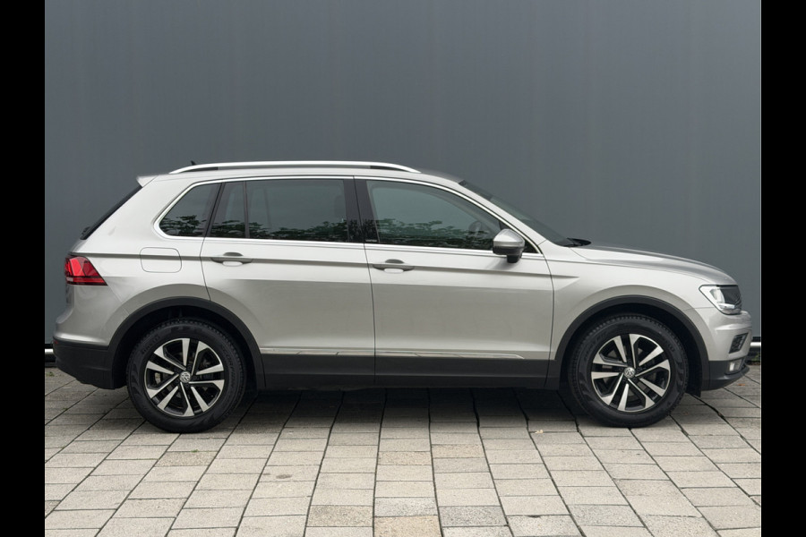 Volkswagen Tiguan BWJ 2020 | 1.5TS 150PK I ACT Highline AUTOMAAT | TREKHAAK | CLIMA | NAVI | PRICAY GLASS | PDC 2X | CARPLAY |