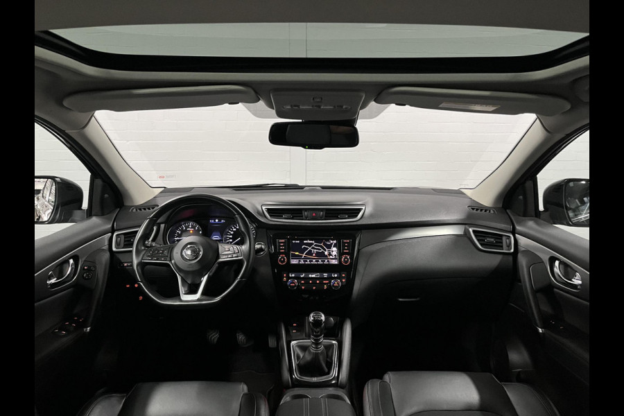 Nissan QASHQAI 1.3 DIG-T Tekna Trekhaak | Panorama dak | Adapt. cruise control | Stoelverwarming | Camera | Navigatie | Carplay | 360 camera
