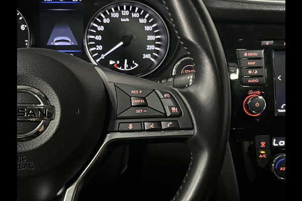 Nissan QASHQAI 1.3 DIG-T Tekna Trekhaak | Panorama dak | Adapt. cruise control | Stoelverwarming | Camera | Navigatie | Carplay | 360 camera