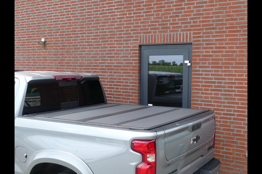 Chevrolet Silverado 6.2 V8 High Country Schuifdak/Headup Display/LED/Trekhaak