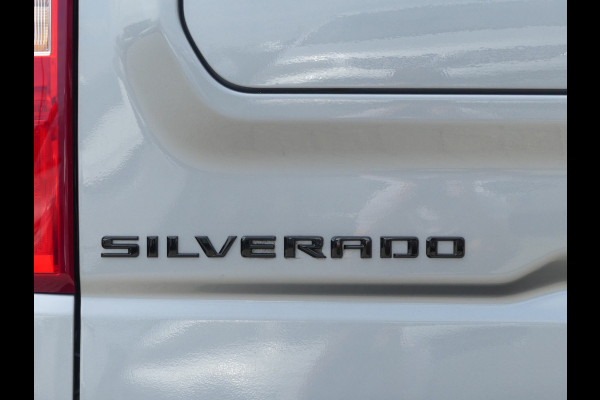 Chevrolet Silverado 6.2 V8 High Country Schuifdak/Headup Display/LED/Trekhaak