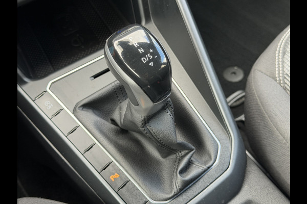 Volkswagen Taigo BWJ 2022 | 1.0 TSI R-Line Business AUTOMAAT | CAMERA A | VIRT. COCKPIT | PDC 2X | DONKER GLAS | 18'' LMV | CLIMA | NAVI |