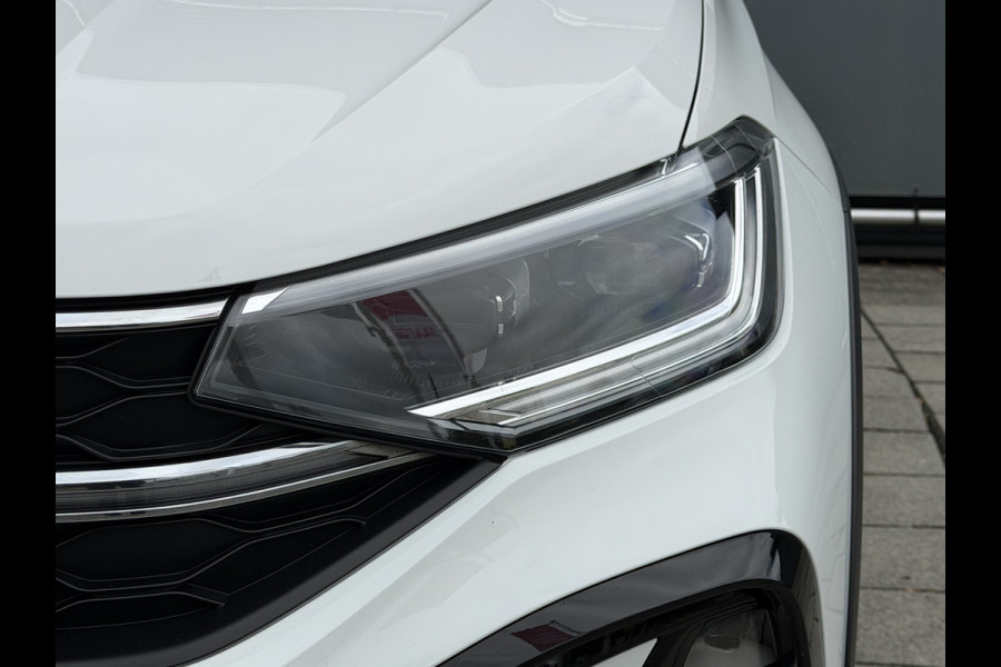 Volkswagen Taigo BWJ 2022 | 1.0 TSI R-Line Business AUTOMAAT | CAMERA A | VIRT. COCKPIT | PDC 2X | DONKER GLAS | 18'' LMV | CLIMA | NAVI |