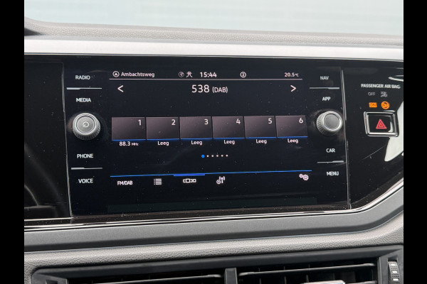 Volkswagen Taigo BWJ 2022 | 1.0 TSI R-Line Business AUTOMAAT | CAMERA A | VIRT. COCKPIT | PDC 2X | DONKER GLAS | 18'' LMV | CLIMA | NAVI |