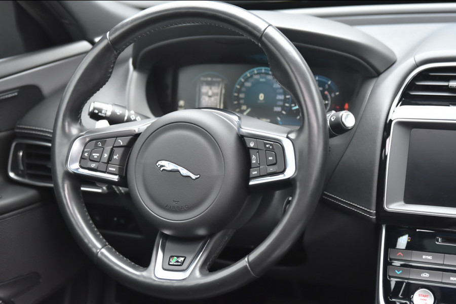 Jaguar XE 2.0 R-Sport, Panorama, Meridian, Leder, Memory, Camera, Carplay, Stuurverw.!