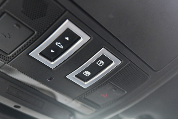 Jaguar XE 2.0 R-Sport, Panorama, Meridian, Leder, Memory, Camera, Carplay, Stuurverw.!