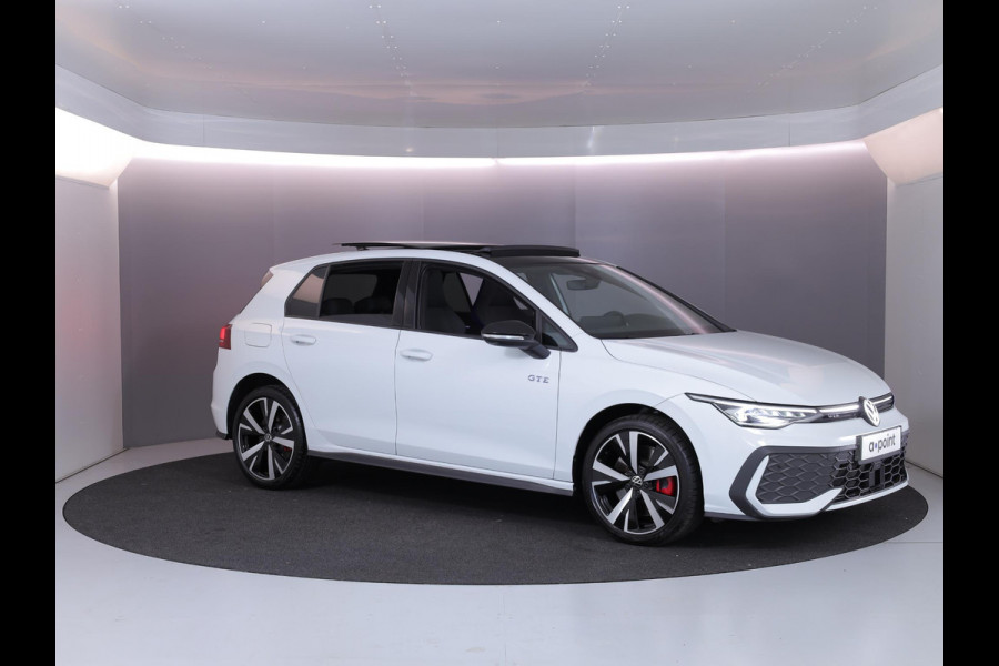 Volkswagen Golf 1.5 eHybrid GTE 272 PK DSG PHEV | Panorama dak | Head up Display | 18" LM velgen | 360 graden camera |