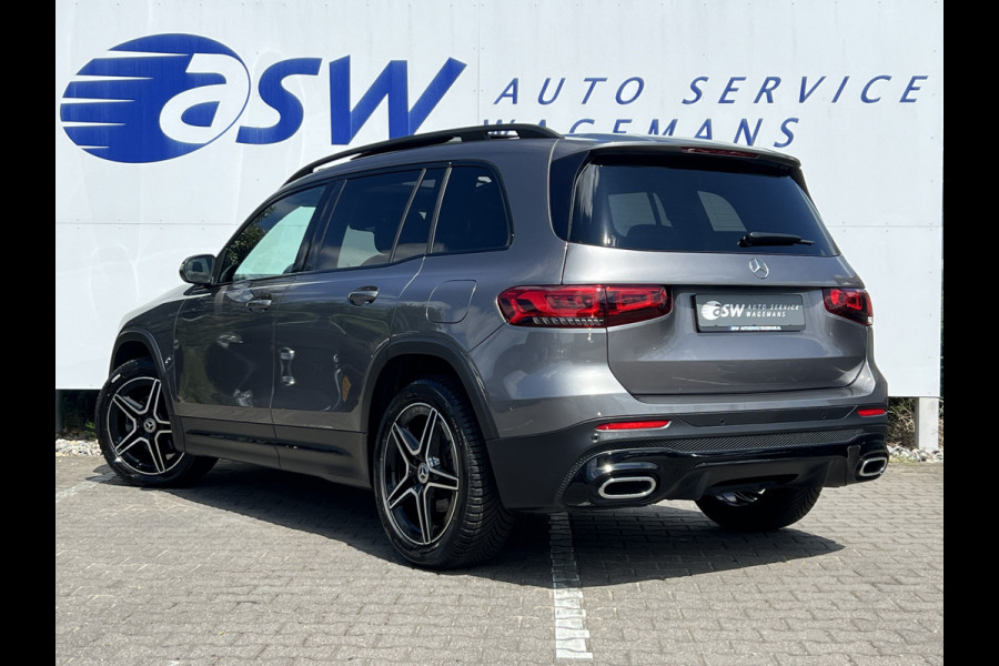 Mercedes-Benz Glb 200 AMG-Line | Trekhaak | Pano | Night Pakket | Widescreen | Sfeerverlichting
