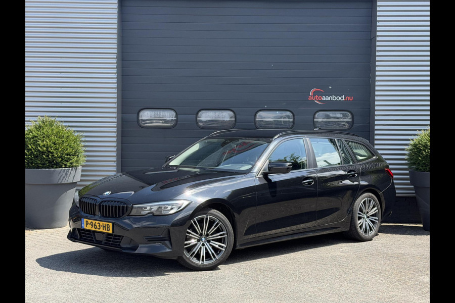 BMW 3 Serie Touring 320d High Executive Edition | Navigatie | Parkeersensoren | 18 Inch Lichtmetalen Velgen | Climate Control | Stoelverwarming |