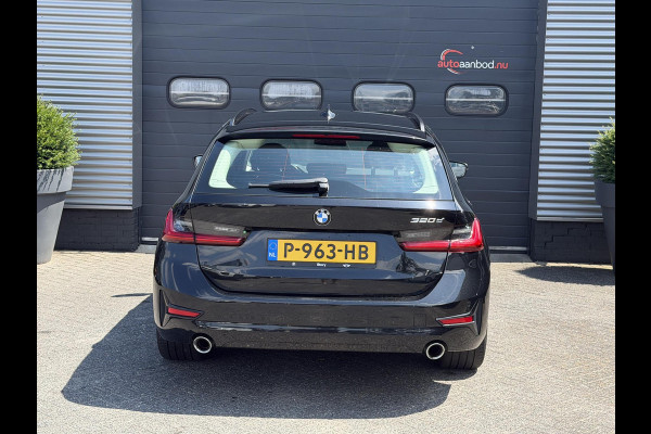BMW 3 Serie Touring 320d High Executive Edition | Navigatie | Parkeersensoren | 18 Inch Lichtmetalen Velgen | Climate Control | Stoelverwarming |