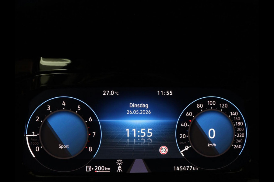 Volkswagen Golf 1.5 TSI Active Life | Trekhaak | Stoelverwarming | Carplay | Sfeerverlichting | Navigatie | Adaptive cruise | Parkeerhulp | Stuurverwarming | Bluetooth | Climate control