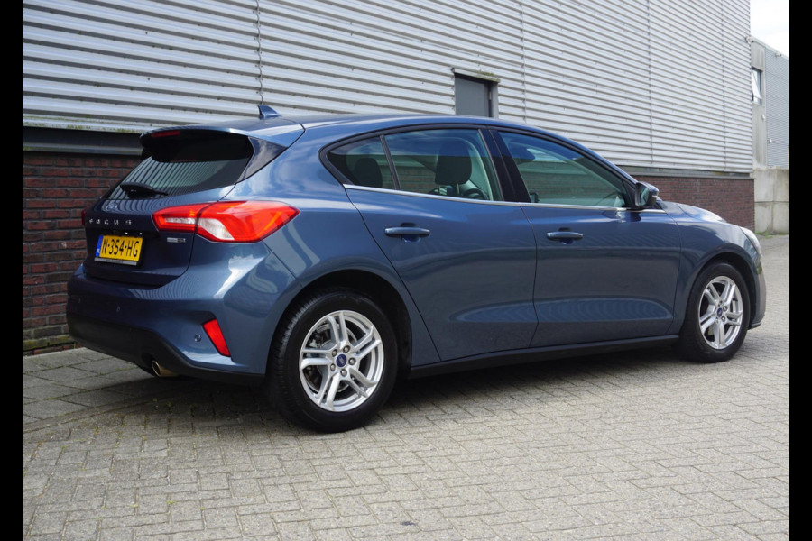 Ford Focus 1.0 EcoB.125PK Hybrid Business/Camera/AppleCarplay /Navigatie.