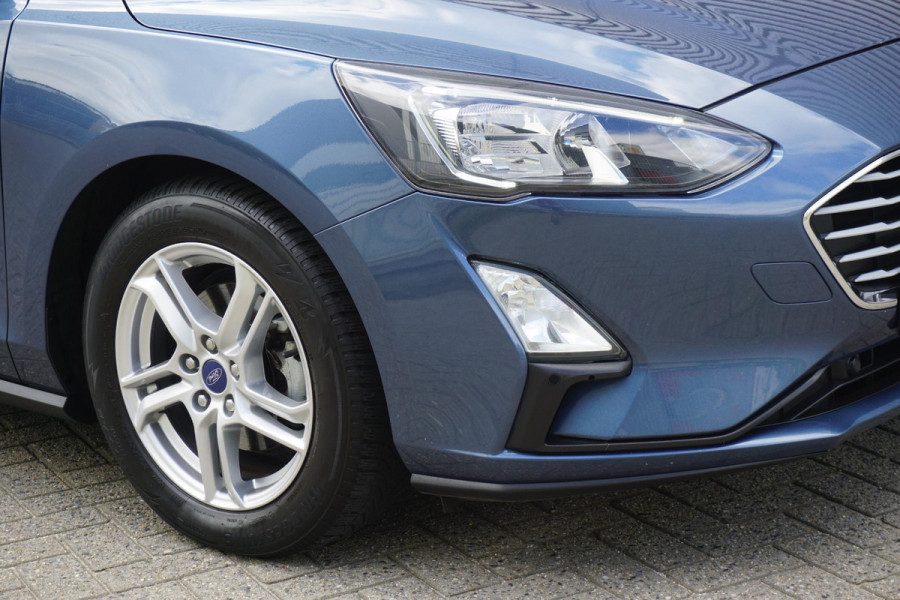 Ford Focus 1.0 EcoB.125PK Hybrid Business/Camera/AppleCarplay /Navigatie.