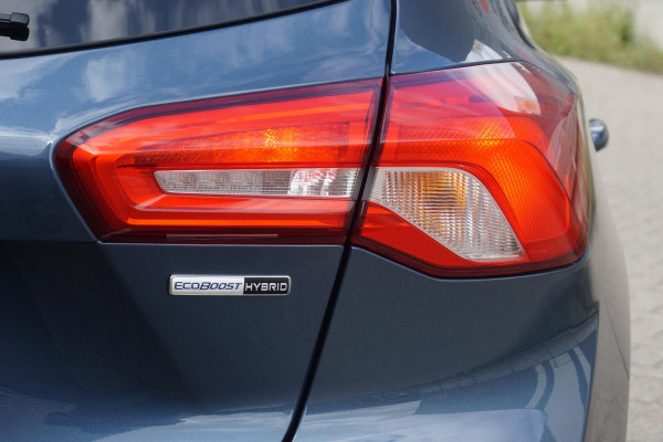 Ford Focus 1.0 EcoB.125PK Hybrid Business/Camera/AppleCarplay /Navigatie.