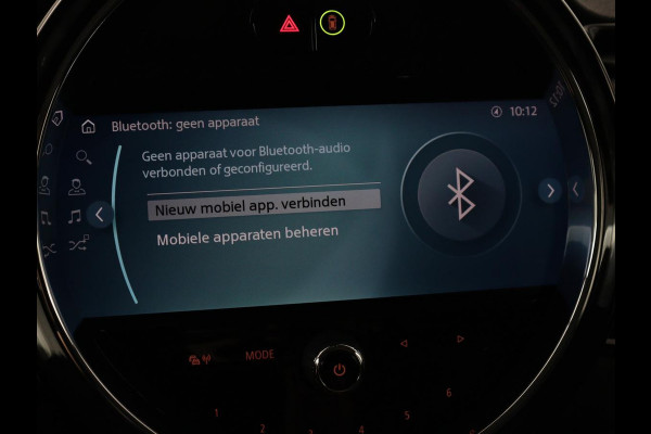 MINI Clubman 1.5 Cooper Business Edition | Automaat | Stoelverwarming | Carplay | Sportstoelen | Half leder | Full LED | Navigatie | Parkeerhulp | Climate control | Cruise control | Origineel NL