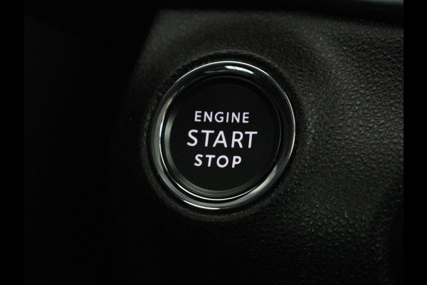 Fiat 600 1.2 Hybrid Urban | Stoelverwarming | 360 camera | Cruise control | Navigatie | Carplay | DAB | Climate control | Full LED | Park assist | Sfeerverlichting