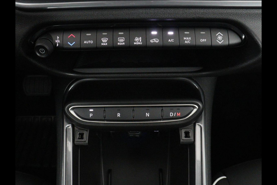 Fiat 600 1.2 Hybrid Urban | Stoelverwarming | 360 camera | Cruise control | Navigatie | Carplay | DAB | Climate control | Full LED | Park assist | Sfeerverlichting