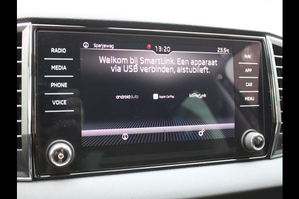 Škoda Karoq 1.0 TSI Clever Edition | APPLE CARPLAY / ANDROID AUTO | ACHTERUITRIJCAMERA | CRUISE CONTROL |