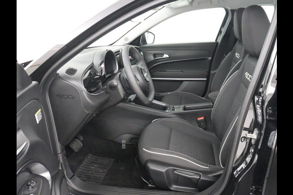 Fiat 600 1.2 Hybrid Urban | Stoelverwarming | 360 camera | Cruise control | Navigatie | Carplay | DAB | Climate control | Full LED | Park assist | Sfeerverlichting