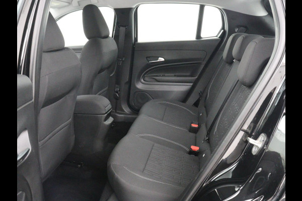 Fiat 600 1.2 Hybrid Urban | Stoelverwarming | 360 camera | Cruise control | Navigatie | Carplay | DAB | Climate control | Full LED | Park assist | Sfeerverlichting