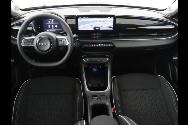 Fiat 600 1.2 Hybrid Urban | Stoelverwarming | 360 camera | Cruise control | Navigatie | Carplay | DAB | Climate control | Full LED | Park assist | Sfeerverlichting