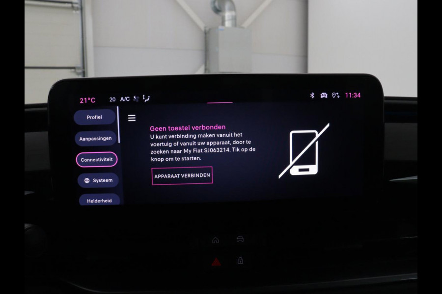 Fiat 600 1.2 Hybrid Urban | Stoelverwarming | 360 camera | Cruise control | Navigatie | Carplay | DAB | Climate control | Full LED | Park assist | Sfeerverlichting