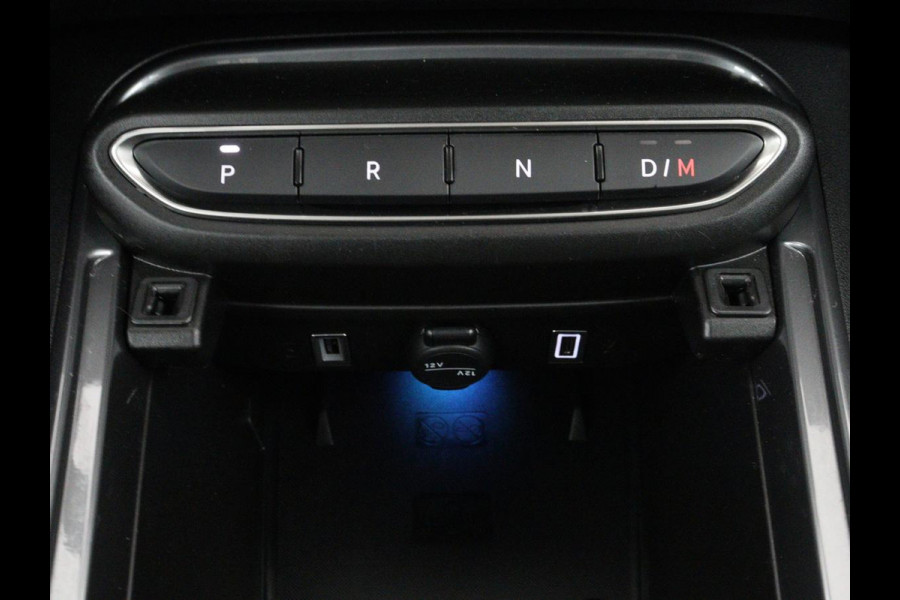 Fiat 600 1.2 Hybrid Urban | Stoelverwarming | 360 camera | Cruise control | Navigatie | Carplay | DAB | Climate control | Full LED | Park assist | Sfeerverlichting