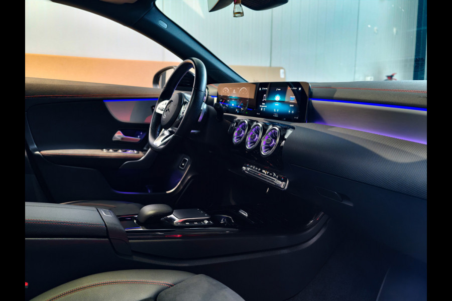 Mercedes-Benz CLA-Klasse 250 e AMG Line Pano | 360 | Headup | Memory | ACC | Keyless