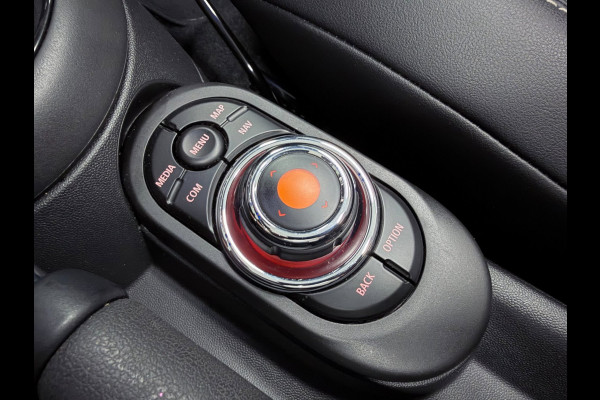 MINI Cabrio 1.5 CHILI BLACK-LINE 27DKM/V-COCKPIT/NAVI/LED/DAB/CARPLAY/ECC/PDC/CRUISE///
