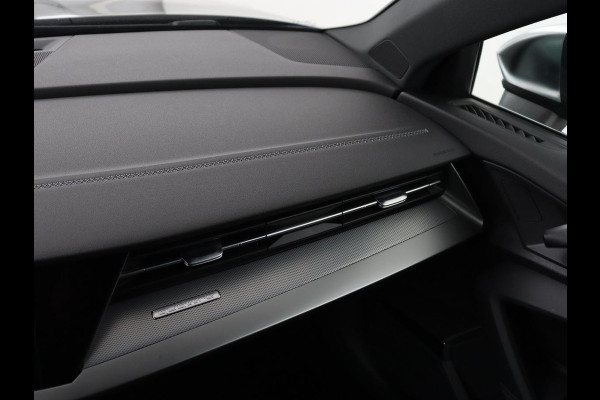 Audi A3 2.0 TFSI S3 quattro | Adaptive cruise | B&O | Bang & Olufsen | Matrix LED | Leder/Alcantara | Park Assist | Stoelverwarming | Virtual Cockpit | Carplay | Navigatie | Sportstoelen | Climate control