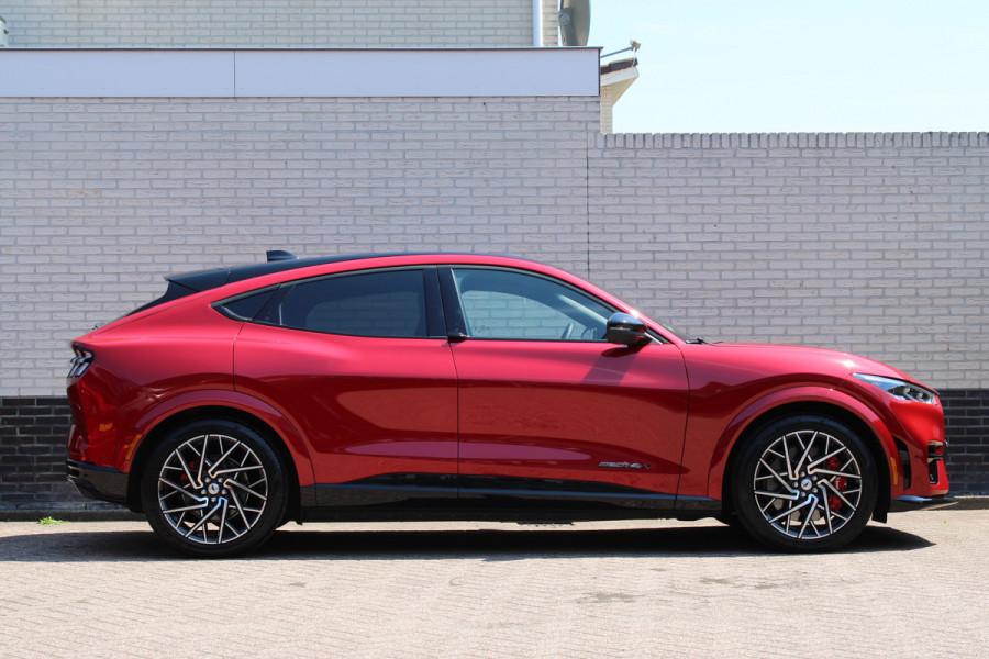 Ford Mustang Mach-E GT Extended AWD 91 kWh | Adaptieve cruise | B&O | 360 camera | Panoramadak | Winterpack