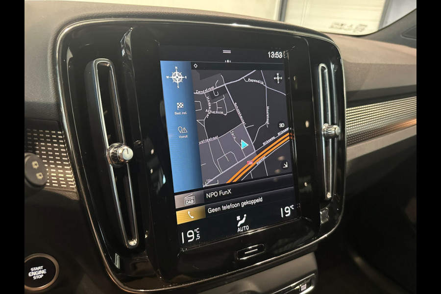 Volvo XC40 T4 Aut. Plug-in Hybrid R-Design Parkeercamera Panoramadak 211pk